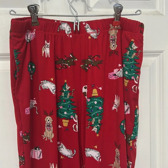 Joyspun Christmas Pajama Pants size medium red Christmas tree dog reindeer PJ’s - Picture 4 of 7